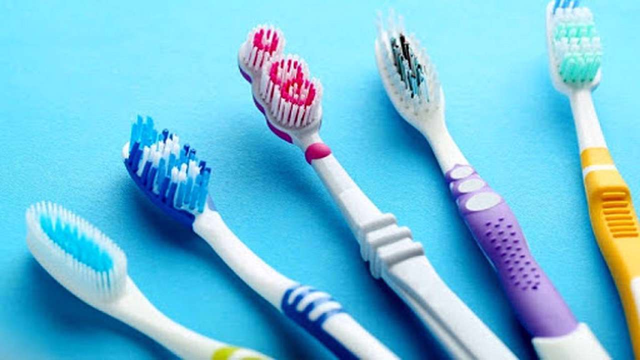 Soft or hard toothbrush 3